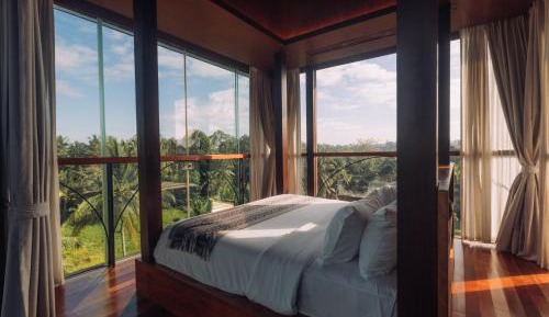 Sky Suite