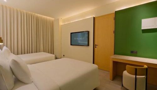 Metro Room Twin Bed