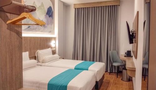 Deluxe Twin Room