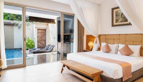 Deluxe One-Bedroom Villa with Private Pool 