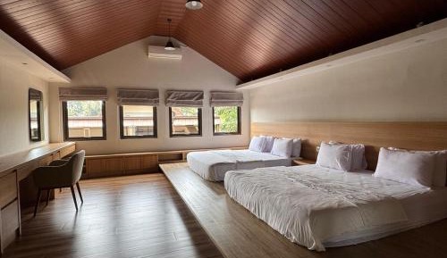 Deluxe Villa