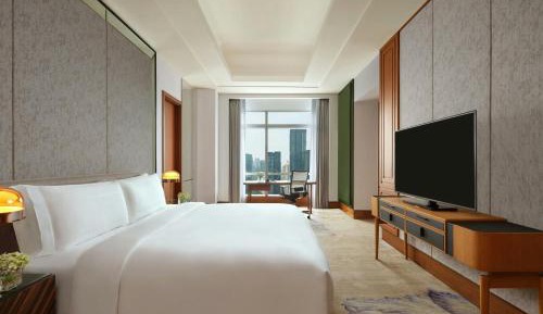 Pacific Suite - Club Lounge Access