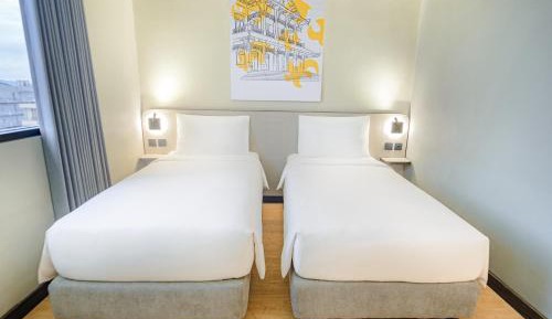 Yello Room Twin Bed
