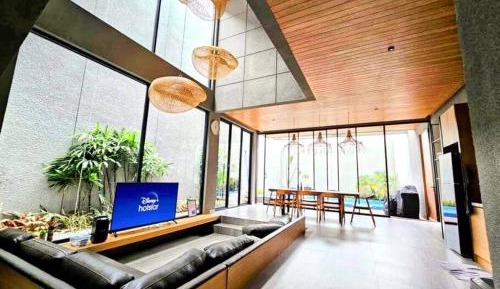 Deluxe Villa