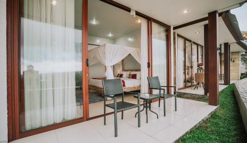 Suite with Balcony