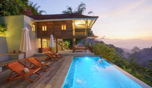 Villa with Sea View