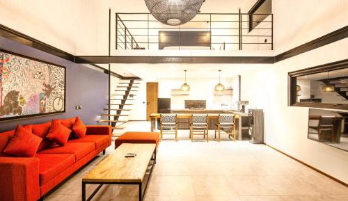 Studio Apartment