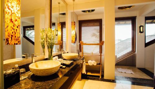 Puri Saanti Three-Bedroom Villa with Private Pool and Free Return Airport Transfer
