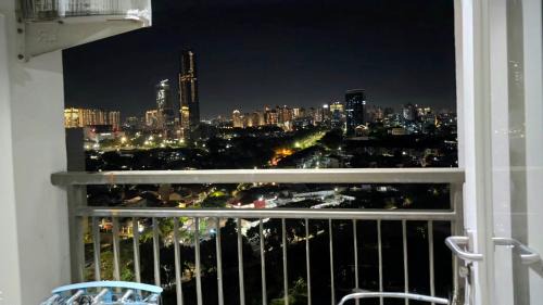 Studio with Balcony