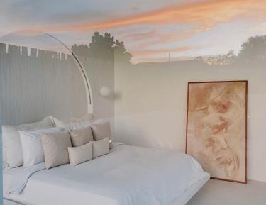 Palmview Suite Room