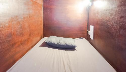Bed in 10-Bed Mixed Dormitory Room