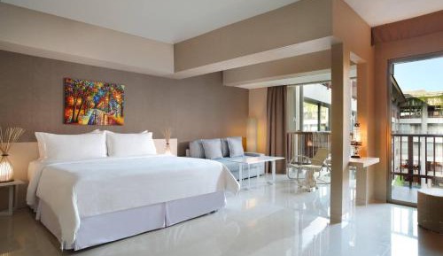 Leisure Suite