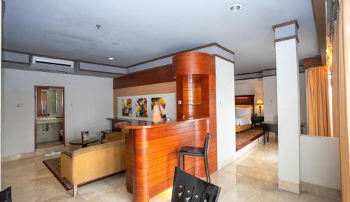 Suite Room