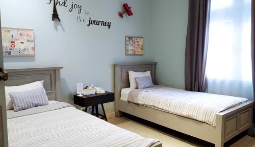 Deluxe Twin Room
