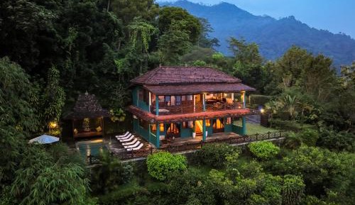 Merbabu Three-Bedroom Villa with Private Pool