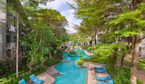 Deluxe King Room with Balcony & Pool View
