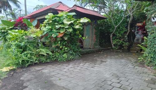 Bungalow with Sea View