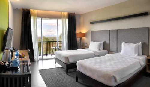 Grand Deluxe Twin Room