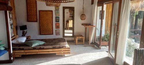 Deluxe Twin Room with Sea View