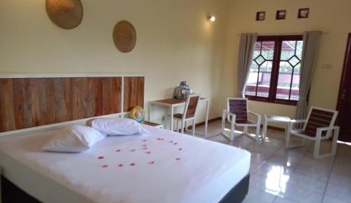 Double Room with Mountain View
