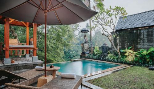  One-Bedroom Villa with Private Pool with Free One-Time Floating Breakfast.