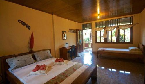 Triple Room with Garden View