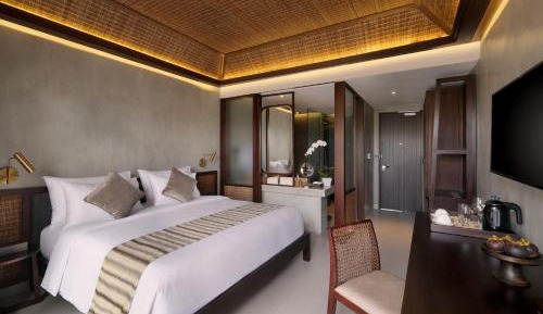 The Garcia Deluxe Room with Garden View and Free Daily Tea Ceremony