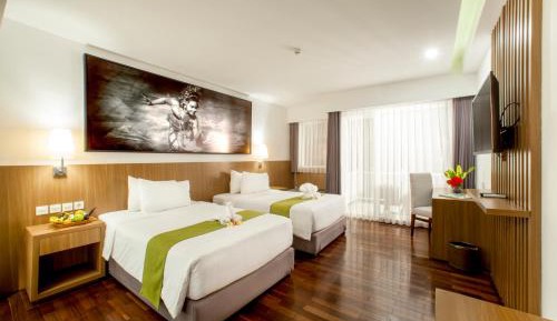 Deluxe Wing  Double or Twin Room with Pool View
