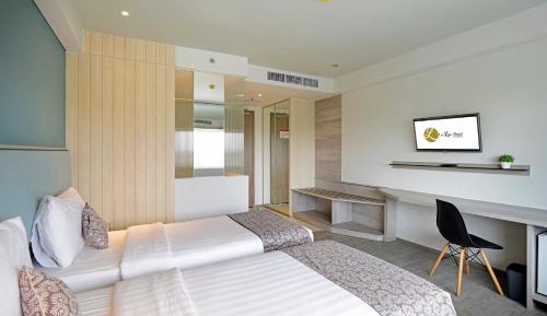 Superior Twin Room