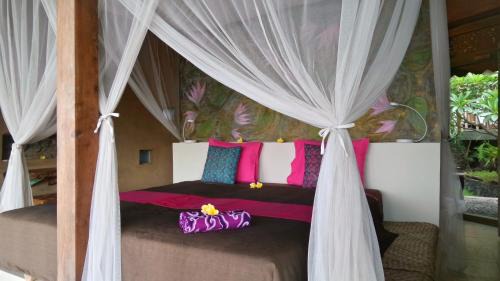 Lily Room with Ocean Front View