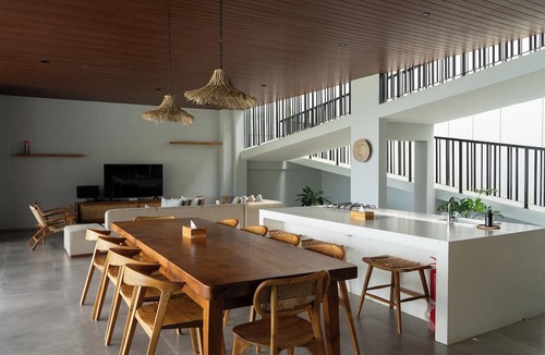 Bandung Villa | Greenhill Mountain City View 8BR Villa Heated Pool