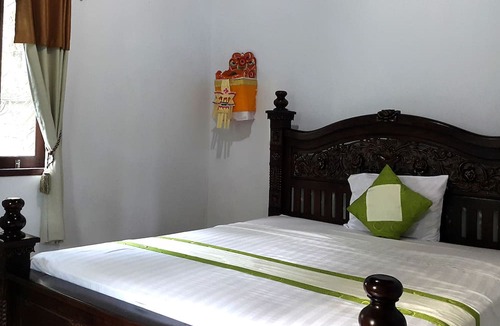 Gianyar Hotel | Wahyu Dewata