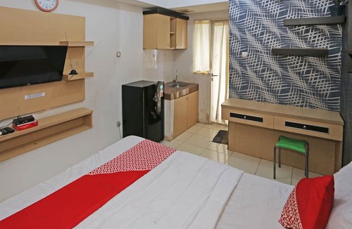 South Tangerang Hotel | Capital O 92971 Pelangi Residence