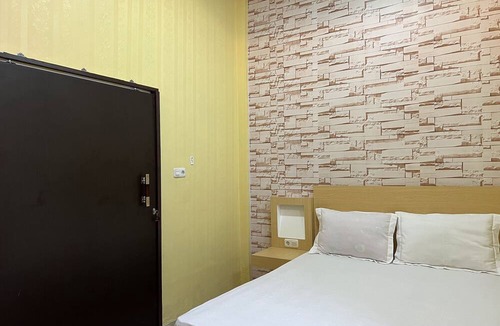 Makassar Hotel | Hotel O Batodupi Guesthouse Syariah Near Buttu Kasambi
