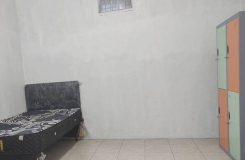 Sedati Hotel | Hotel O Lina Homestay Syariah