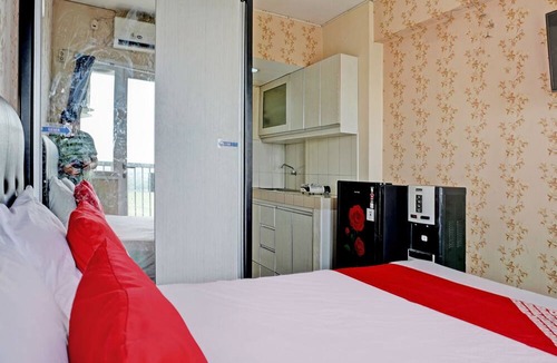 Karawang Timur Hotel | Collection O 92967 Apartement Sentraland Karawang By Rda Living