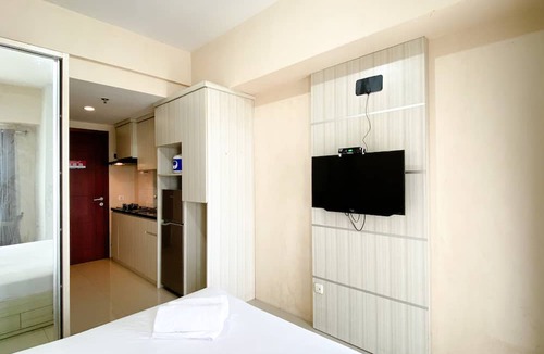Karawang Apartment | Cozy Stay Studio Tamansari Mahogany Karawang Apartment