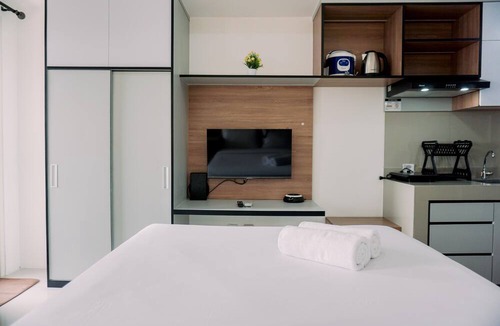 Ciputat Apartment | Comfortable And Cozy Stay Studio Baileys Apartment