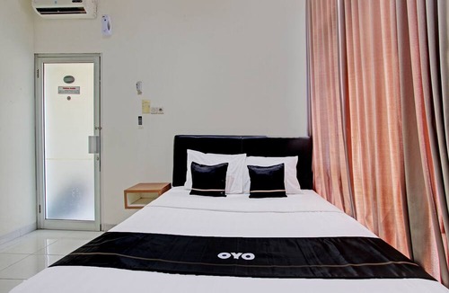 Purwokerto Hotel | Capital O 92295 Double Tree