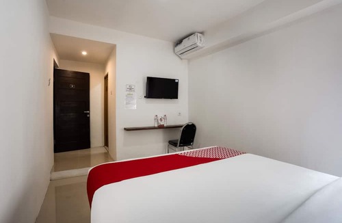 Cimahi Hotel | Capital O 3463 Cimahi Guest House