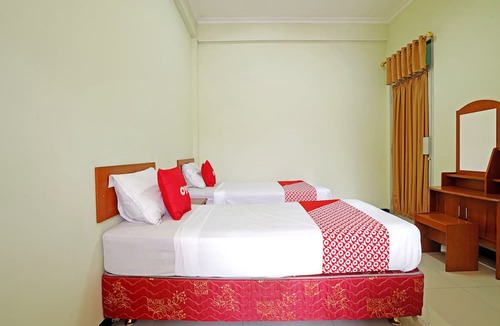 Bandung Hotel | OYO 90836 Bartu Guesthouse