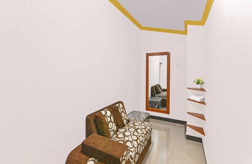 Gilimanuk Hotel | OYO 91192 Homestay Antara