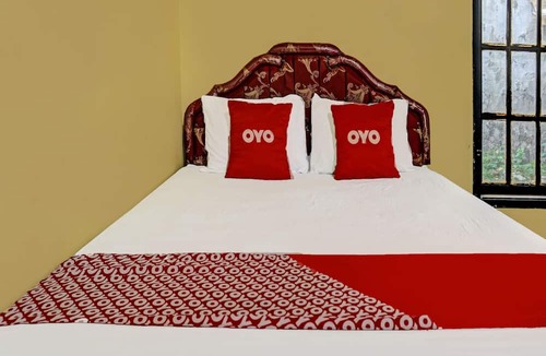 Cikampek Hotel | SPOT ON 91798 Hotel Grand Mutiara