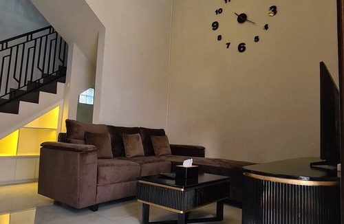 Depok House | Oemah Wisata RinginSari
