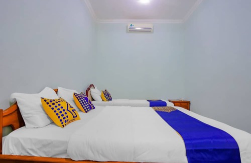 Bandungan Hotel | SPOT ON 90100 Hotel Kediri Bandungan