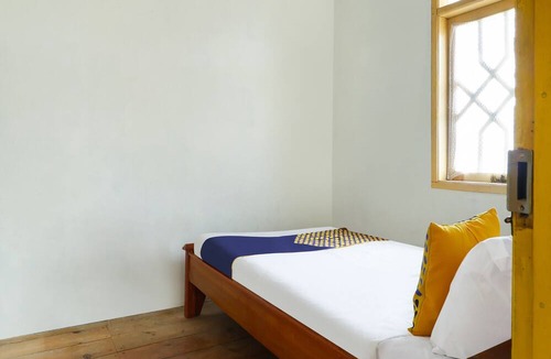 Ciwidey Hotel | OYO Homes 90992 Eco Tourism Desa Panundaan Ciwidey Syariah