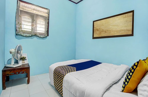 Kalianda Hotel | OYO Homes 91089 Desa Wisata Air Terjun Way Kalam Syariah