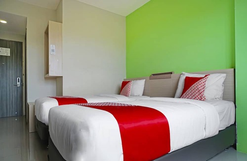 Padang Sidempuan Hotel | Collection O 91373 M Hotel