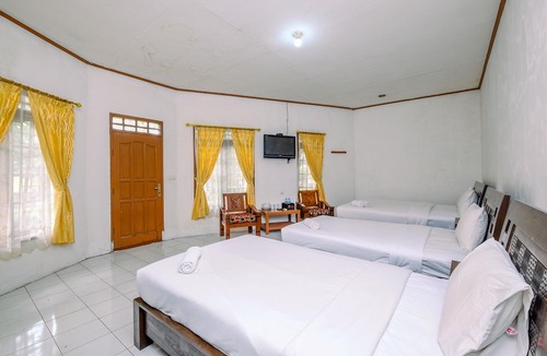 Pancawati Apartment | Modern Look Studio At Graha Wishnu Guest House