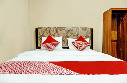 East Ogan Komering Ulu Hotel | OYO 92386 Homestay Juwita Perdana Syariah